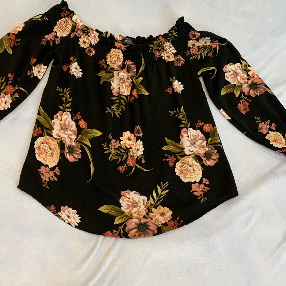 J for Justify top